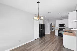 1116 Grey Fox Dr, Savannah, TX 76227 - Photo 9