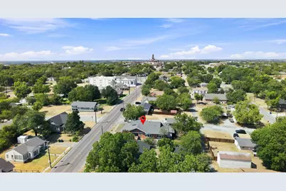 803 S Trinity Street, Decatur, TX 76234 - Photo 3