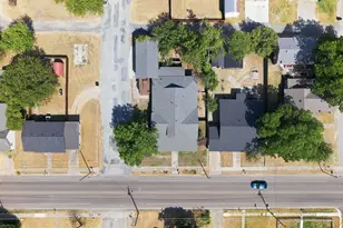 803 S Trinity St, Decatur, TX 76234 - Photo 33