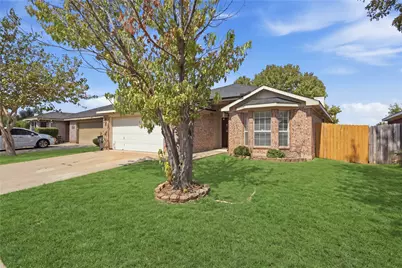 2332 Corral Drive, Fort Worth, TX 76133 - Photo 3