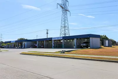 1425 Polo Road, Grand Prairie, TX 75052 - Photo 5