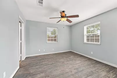 208 N Hickory Street, Venus, TX 76084 - Photo 13