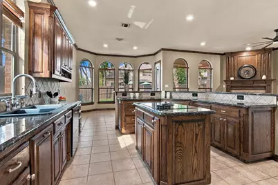 7921 Shady Oaks Drive, North Richland Hills, TX 76182 - Photo 13