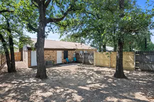 811 Woodland Ct, Kennedale, TX 76060 - Photo 9