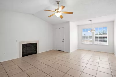 811 Woodland Court, Kennedale, TX 76060 - Photo 3