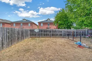 1916 S 15th St, Waco, TX 76706 - Photo 23