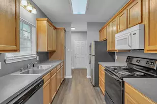 1916 S 15th St, Waco, TX 76706 - Photo 7