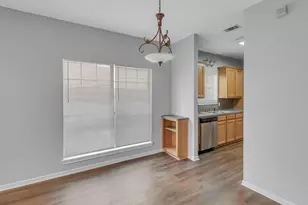 1916 S 15th St, Waco, TX 76706 - Photo 5