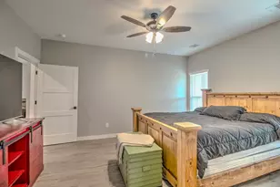 512 Austin St, Callisburg, TX 76240 - Photo 13