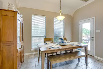 427 Shenandoah Drive, Burleson, TX 76028 - Photo 7