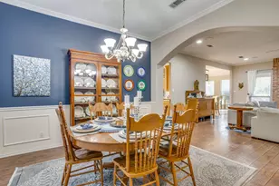 427 Shenandoah Dr, Burleson, TX 76028 - Photo 5