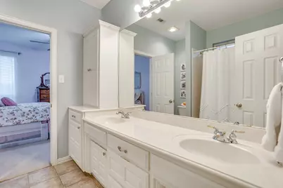 427 Shenandoah Drive, Burleson, TX 76028 - Photo 35