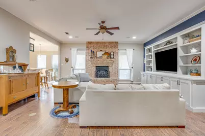 427 Shenandoah Drive, Burleson, TX 76028 - Photo 15