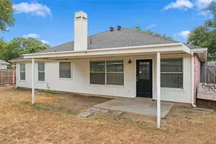 1024 Hiawatha Ct, Saginaw, TX 76131 - Photo 29