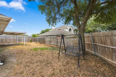 1024 Hiawatha Court, Saginaw, TX 76131 - Photo 33