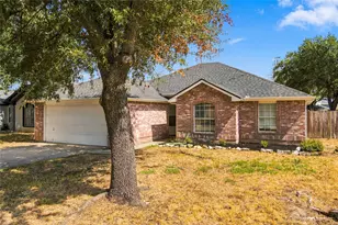 1024 Hiawatha Ct, Saginaw, TX 76131 - Photo 3