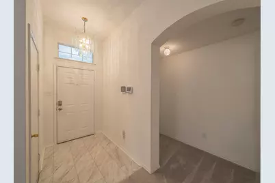6833 Bluff View Drive, Watauga, TX 76137 - Photo 7
