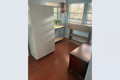 102 E 14th Street, Joshua, TX 76058 - Photo 21