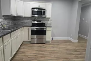 621 E 8th St, Bonham, TX 75418 - Photo 3