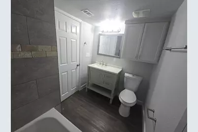 621 E 8th Street, Bonham, TX 75418 - Photo 9