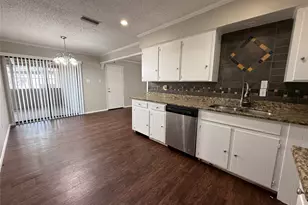1407 La Fonda Dr, Seagoville, TX 75159 - Photo 9