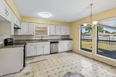 200 Shawnee Trail, Keller, TX 76248 - Photo 7