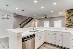 3824 Brown St, Dallas, TX 75219 - Photo 9