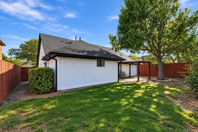 8405 Liberty Lane, Rowlett, TX 75089 - Photo 17