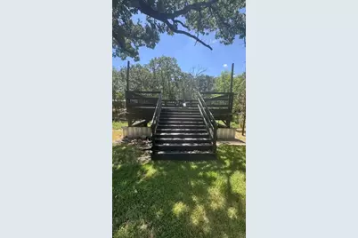109 N Bay Circle, Mabank, TX 75156 - Photo 5