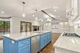 7107 Stefani Dr, Dallas, TX 75225 - Photo 15