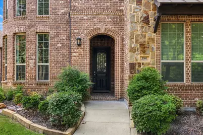 2901 Merryglen Lane, Flower Mound, TX 75022 - Photo 3