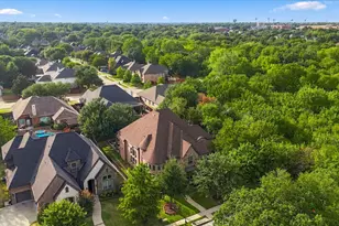 2901 Merryglen Ln, Flower Mound, TX 75022 - Photo 39