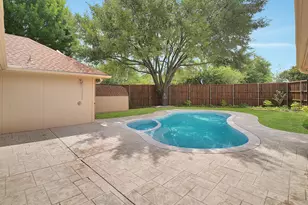 1304 Carriage Creek Dr, DeSoto, TX 75115 - Photo 29