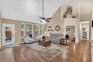3636 Bent Ridge Dr, Plano, TX 75074 - Photo 9