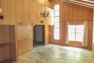 413 S Avenue G, Clifton, TX 76634 - Photo 13