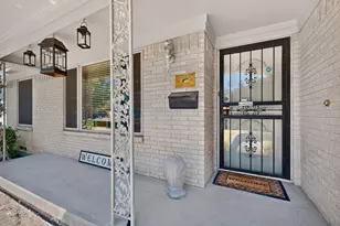 4714 Chilton Dr, Dallas, TX 75227 - Photo 3