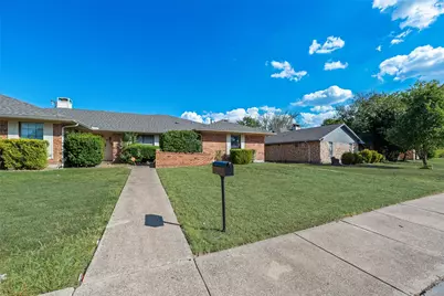4724 Berridge Lane, Dallas, TX 75227 - Photo 1