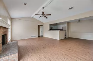 4724 Berridge Ln, Dallas, TX 75227 - Photo 5