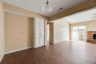 4724 Berridge Ln, Dallas, TX 75227 - Photo 9