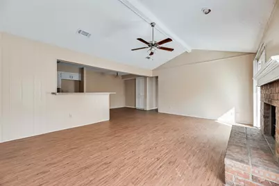 4724 Berridge Lane, Dallas, TX 75227 - Photo 11