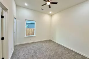 1814 Division St, Commerce, TX 75428 - Photo 15