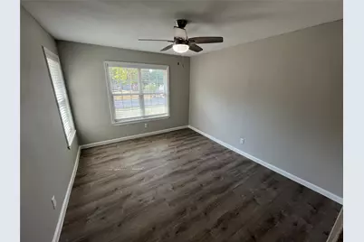 9415 Musgrave Drive, Dallas, TX 75217 - Photo 15