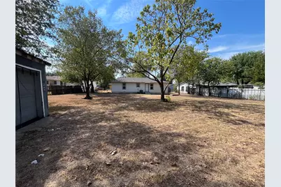 9415 Musgrave Drive, Dallas, TX 75217 - Photo 19