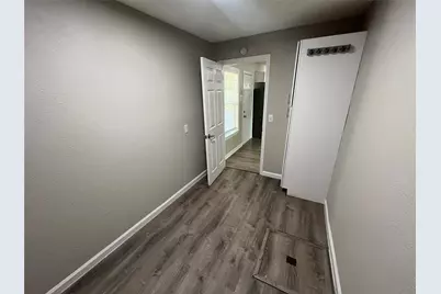 9415 Musgrave Drive, Dallas, TX 75217 - Photo 9
