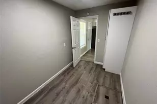 9415 Musgrave Dr, Dallas, TX 75217 - Photo 9