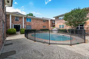 8069 Meadow Rd, Dallas, TX 75231 - Photo 27
