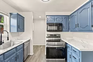 1802 Greenspring Cir, Garland, TX 75044 - Photo 9