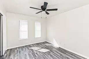 308 Hickorywood St, Azle, TX 76020 - Photo 11