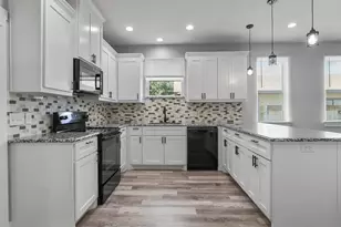 1104 W Elm St, Denison, TX 75020 - Photo 3