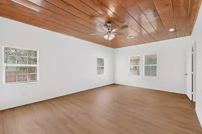 3827 Myrtle Street, Dallas, TX 75215 - Photo 19